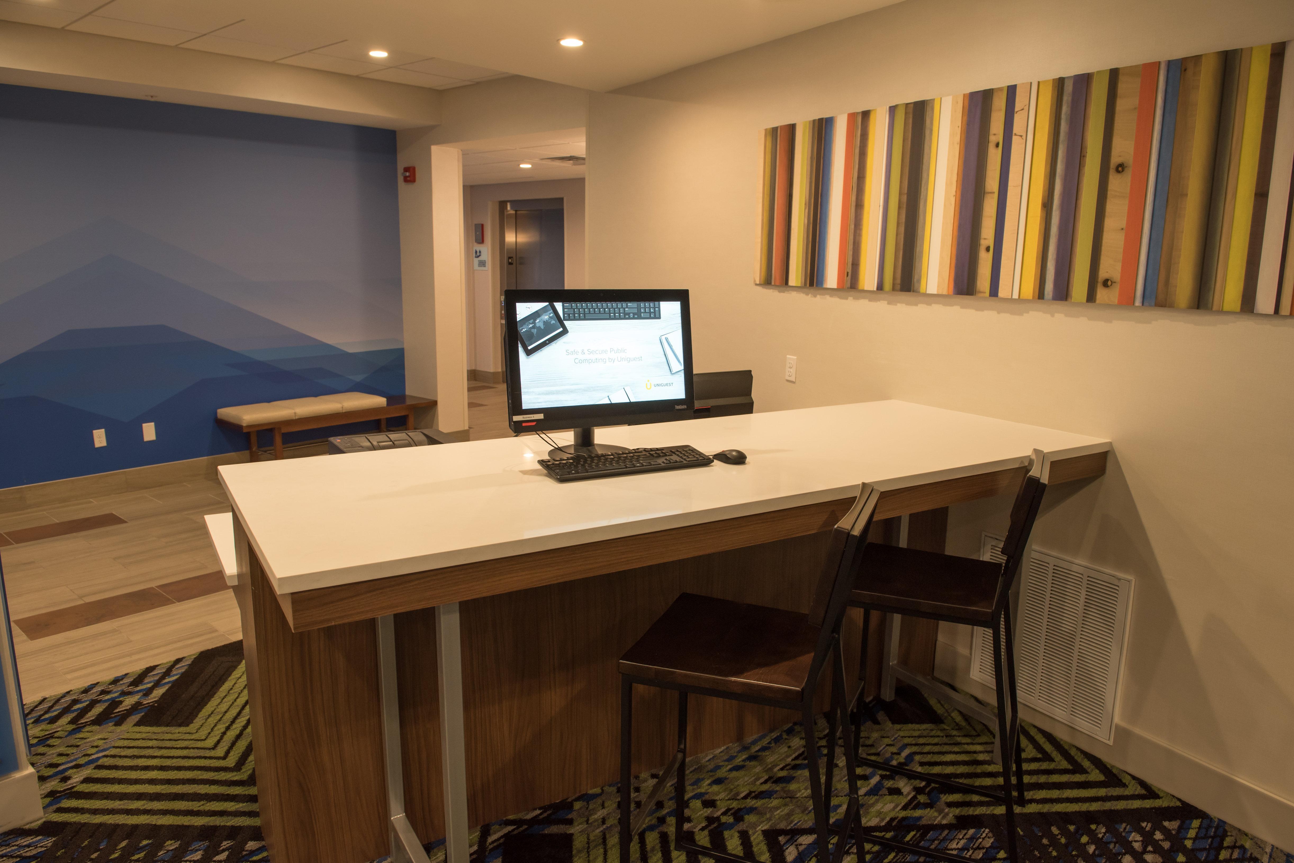 Holiday Inn Express & Suites - Dayton Southwest By Ihg Kültér fotó