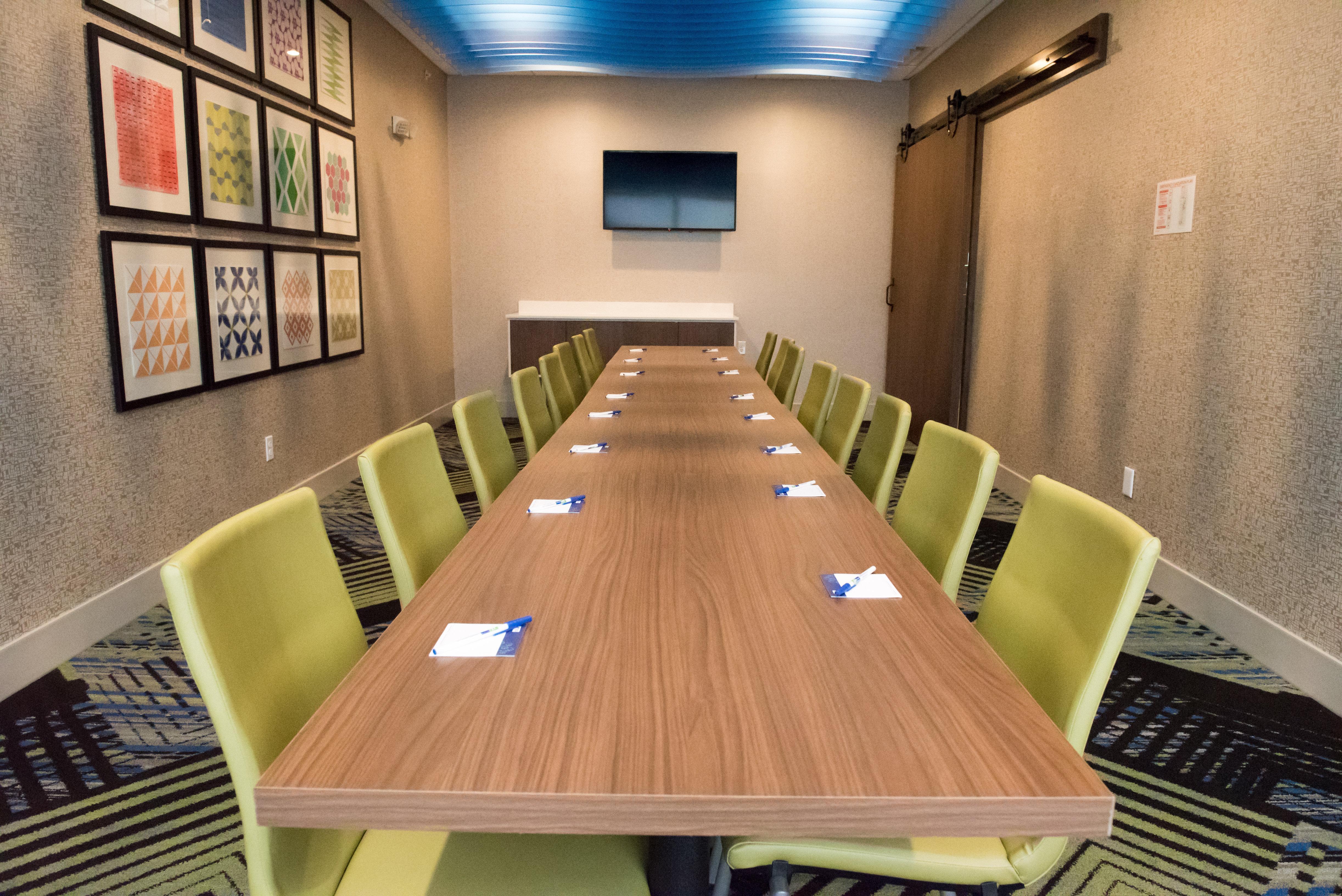 Holiday Inn Express & Suites - Dayton Southwest By Ihg Kültér fotó